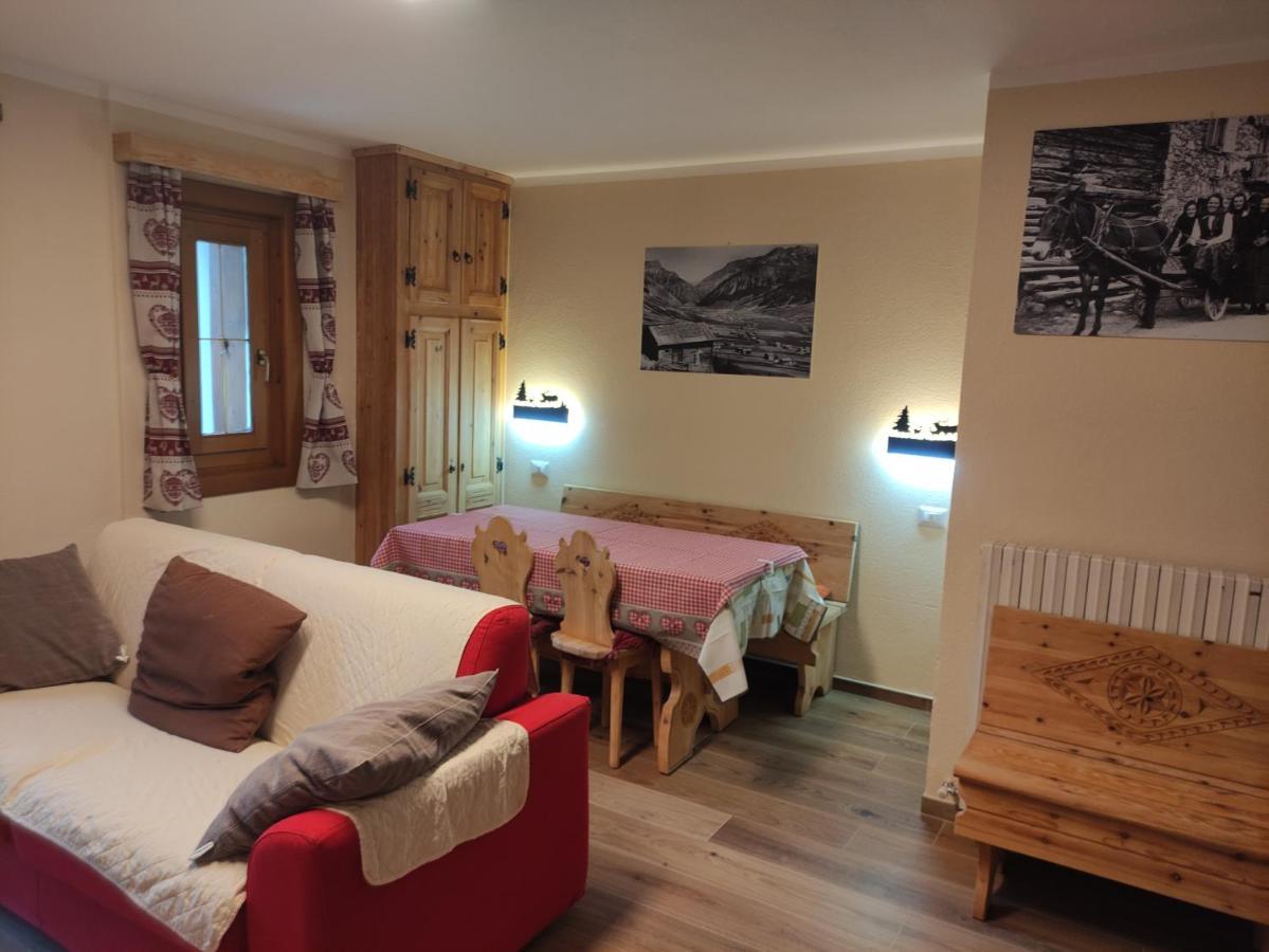 Appartamenti La Romantica Livigno Exterior foto